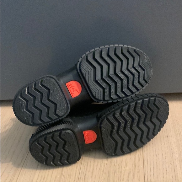 Sorel Black Waterproof Chelsea Boots | Women’s US8.5 - Picture 5 of 6